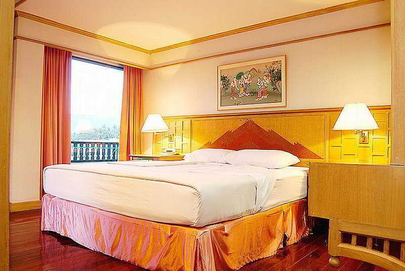 Rooks Holiday Hotel & Resort Mae Hong Son Esterno foto